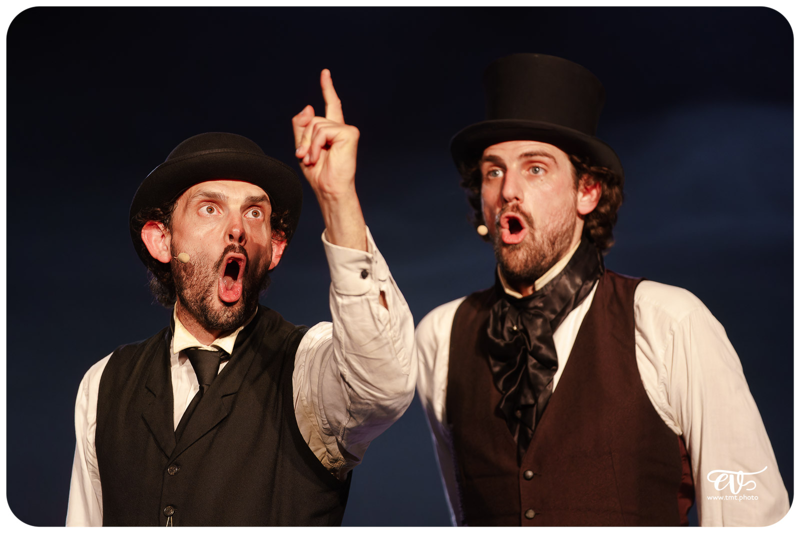 2023.05.14 CROQUE-MORTS CHANTEURS (CIE FIRMIN & HECTOR)